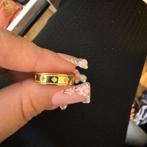 Elegant Gold and Black Women's Ring size 7